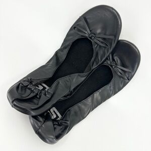 Silky Toes Women’s foldable flats shoes Size Large Black